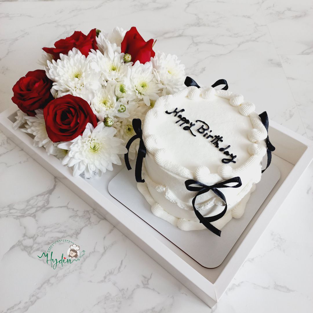 باکس گل و کیک